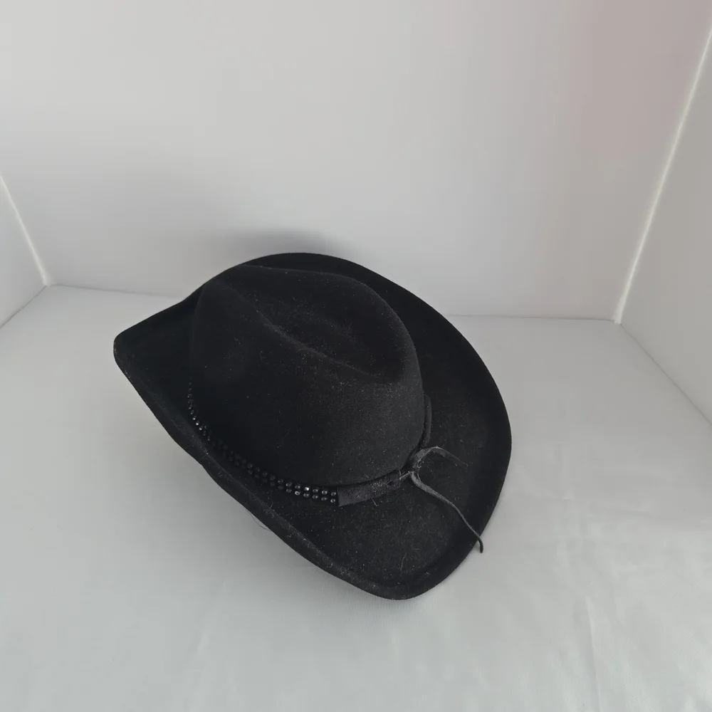 Shyanne Black Cowboy Hat with Crystal Accents‎